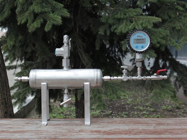 магистраль подачи газовой смеси 