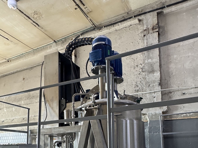 промышленный диссольвер